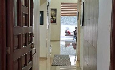 VENTA RESIDENCIA CON CARRIL DE NADO Y LUJOS RENOVADO EN CIUDAD DEL SOL