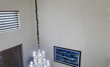 VENTA RESIDENCIA CON CARRIL DE NADO Y LUJOS RENOVADO EN CIUDAD DEL SOL