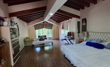 Residencia en Venta en Fracc. Las Cañadas Country Club Zapopan, Jal.