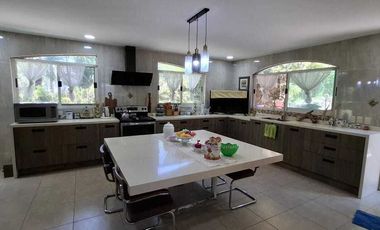 Residencia en Venta en Fracc. Las Cañadas Country Club Zapopan, Jal.