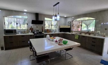 Residencia en Venta en Fracc. Las Cañadas Country Club Zapopan, Jal.