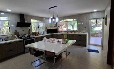 Residencia en Venta en Fracc. Las Cañadas Country Club Zapopan, Jal.