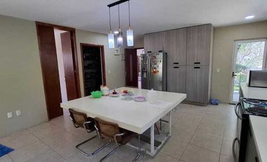 Residencia en Venta en Fracc. Las Cañadas Country Club Zapopan, Jal.