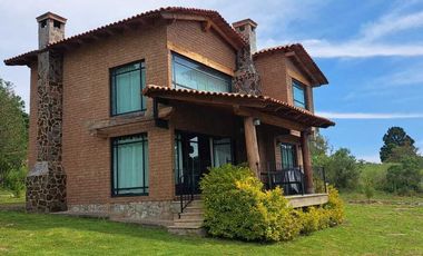 Cabaña en Venta en Tapalpa, Jal. Amueblada