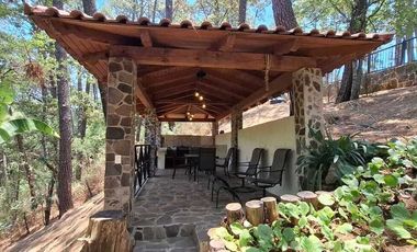 Espectacular Cabaña en Mazamitla en Fracc. Los Cazos