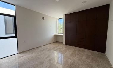RESIDENCIAS NUEVAS EN VENTA Y RENTA AL NORTE DE MÉRIDA CERCA DE PLAZA LA ISLA