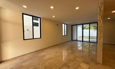 RESIDENCIAS NUEVAS EN VENTA Y RENTA AL NORTE DE MÉRIDA CERCA DE PLAZA LA ISLA
