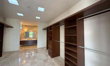 RESIDENCIAS NUEVAS EN VENTA Y RENTA AL NORTE DE MÉRIDA CERCA DE PLAZA LA ISLA
