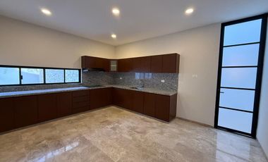 RESIDENCIAS NUEVAS EN VENTA Y RENTA AL NORTE DE MÉRIDA CERCA DE PLAZA LA ISLA
