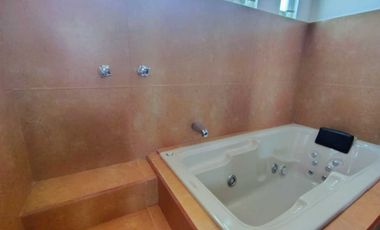 Casa en Venta, Balcones de San Mateo con jardín propio