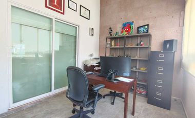 Casa en Venta, Balcones de San Mateo con jardín propio