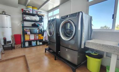 Casa en Venta, Balcones de San Mateo con jardín propio