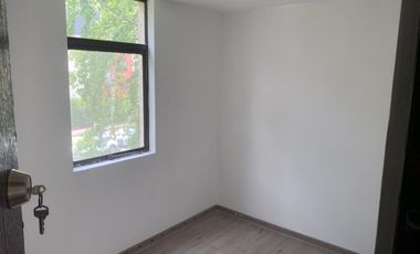 SE ARRIENDA DEPARTAMENTO CON EXCELENTE UBICACIÓN