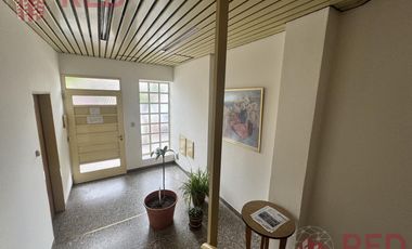 Vende Semipiso de 3 dormitorios en Centro de Cipolletti