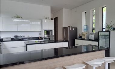 VENTA ESPECTACULAR CASAQUINTA VILLETA CONJUNTO COLINAS DE PAYANDÉ