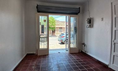 Local comercial en arriendo en RECOLETA