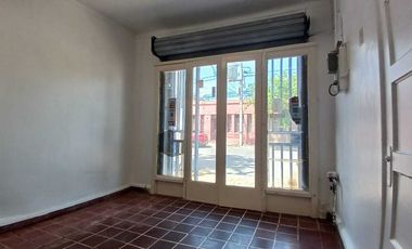 Local comercial en arriendo en RECOLETA