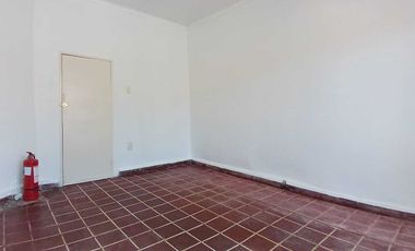 Local comercial en arriendo en RECOLETA