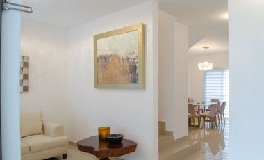 CASA AMUEBLADA RENTA FRACC. ARBOREA SECTOR LINNEO CUMBRES