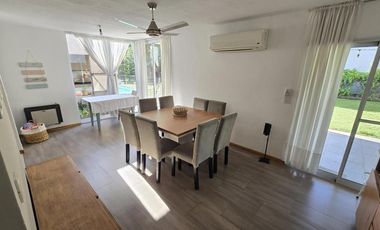 Casa en Logaritmo, Ibarlucea.