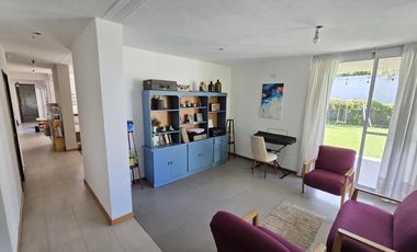 Casa en Logaritmo, Ibarlucea.