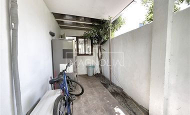 Casa en Arriendo en AV CHAMISERO