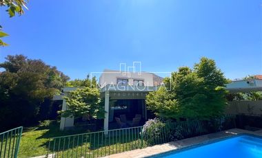 Casa en Arriendo en AV CHAMISERO