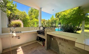 Casa en Arriendo en AV CHAMISERO