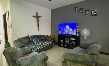 Casa para remodelar en Paseo del Parque, Tres Marías, Morelia