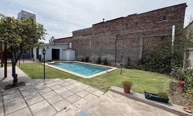 PRECIO REBAJADO!! ESPECTACULAR CASA EN VENTA  6D-4B-5E CON PISCINA EN PIRAMIDE/SAN MIGUEL