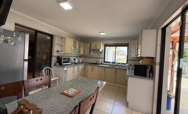 PRECIO REBAJADO!! ESPECTACULAR CASA EN VENTA  6D-4B-5E CON PISCINA EN PIRAMIDE/SAN MIGUEL