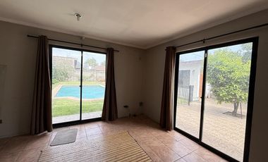 PRECIO REBAJADO!! ESPECTACULAR CASA EN VENTA  6D-4B-5E CON PISCINA EN PIRAMIDE/SAN MIGUEL