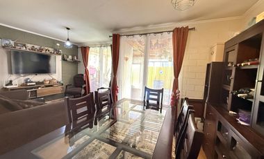 Preciosa Casa En Venta En Haras San Bernardo Con Piscina