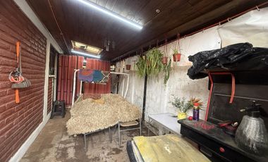 Se Vende Casa Material Solido, Terreno 250 M2, 6 Vehiculos