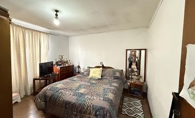 Se Vende Casa Material Solido, Terreno 250 M2, 6 Vehiculos