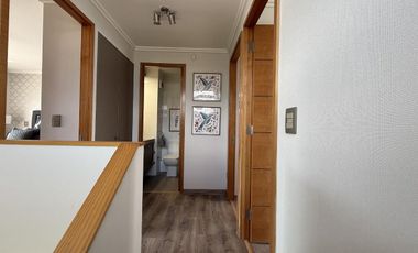 Se Vende Dpto.  Townhouse +un Estacionamiento+bodega 7807 Uf