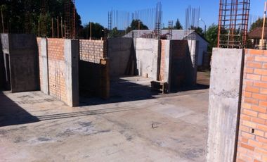 Vendo Proyecto Locales Comerciales 2240 M2