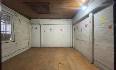 Casa En Venta En Lincoln Con Patio Y Bodega