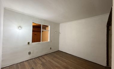 Se Vende Casa De 1 Piso, Buen Estado, Metro Camino Agricola