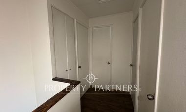 Arriendo Acogedora Casa de 2 Pisos en Peñaflor – Sector de Alta Plusvalía.