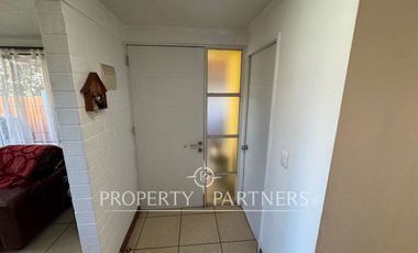 Arriendo Acogedora Casa de 2 Pisos en Peñaflor – Sector de Alta Plusvalía.