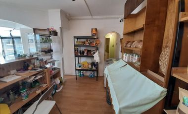 Pequeño local comercial en Strip Center, sector San Joaquin