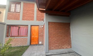 Casa en Luzuriaga