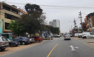 Casa Terreno en Venta  en Cercado de Lima 621M2.