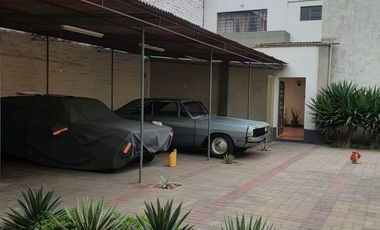 Casa Terreno en Venta  en Cercado de Lima 621M2.