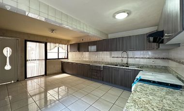 COLONIA SANTA MARIA, CASA EN RENTA CERCA DE PARQUE REVOLUCION