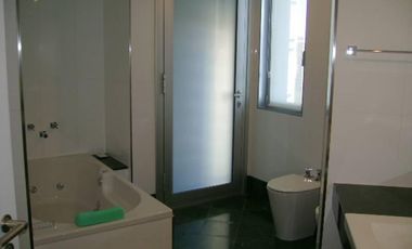 Torre Renoir, excelente piso de 3 dormitorios c/dep. cochera y amenities