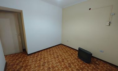 CASA 4 AMBIENTES ALQUILER EN MARCO AVELLANEDA 2526 (REMEDIOS DE ESCALADA)