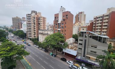 Departamento semipiso 3 dormitorios de categoría - Yrigoyen al 400, Nueva Cordoba