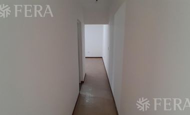 Alquiler PH 3 ambientes con patio en Wilde